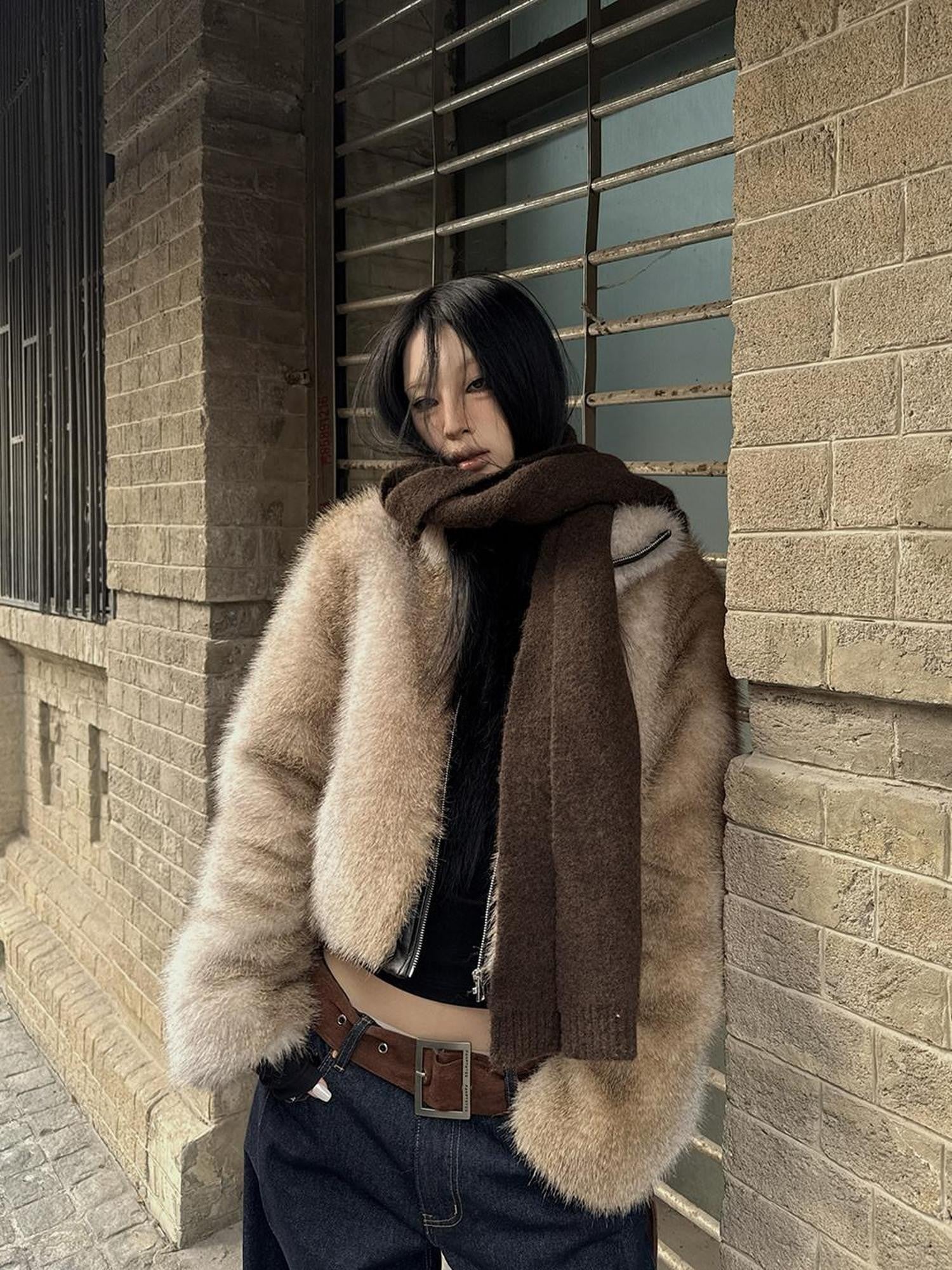 Fanptntox Light Brown Scenic Print Short Zip Plush Hooded Women's Plush Faux Fur Coats
