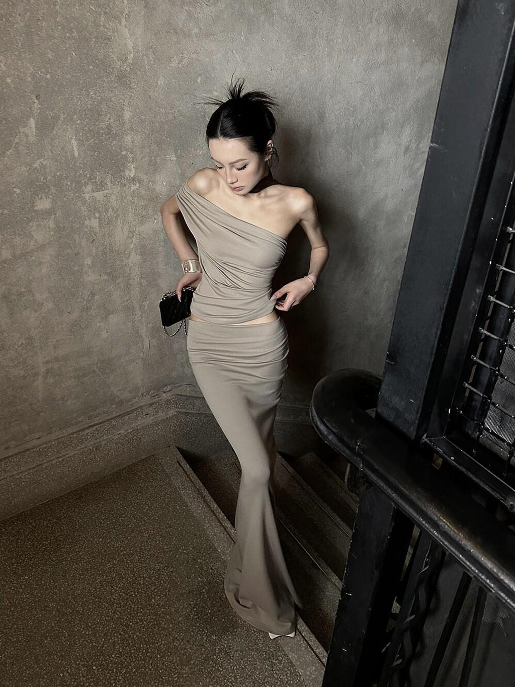 Fanptntox Oatmeal One Shoulder Ruched Slim Fishtail Women's Cotton Matching Skirt Sets