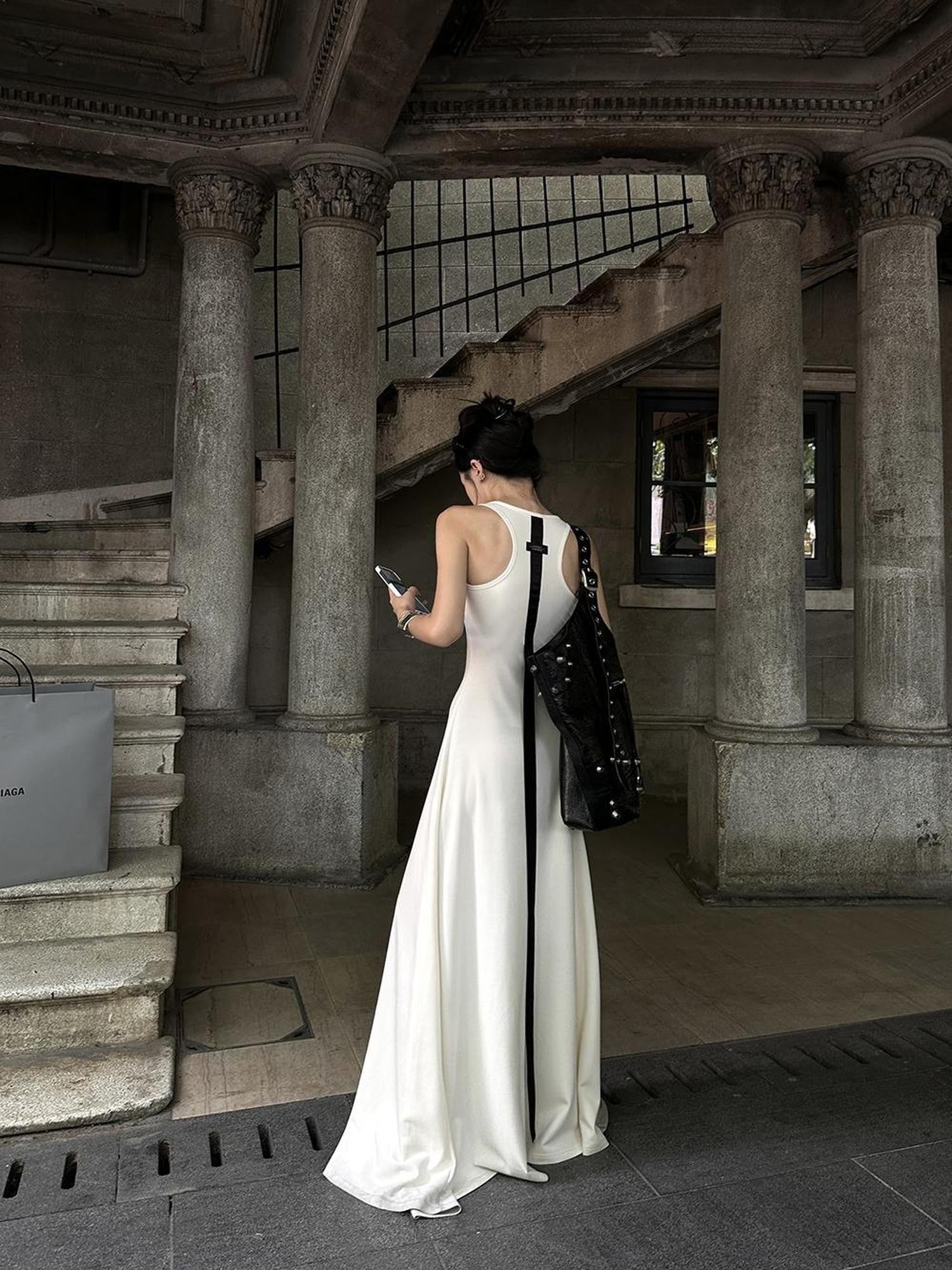 Fanptntox Off White Sleeveless Ribbon Flared High Waist U Neck Women's Casual Maxi Dresses