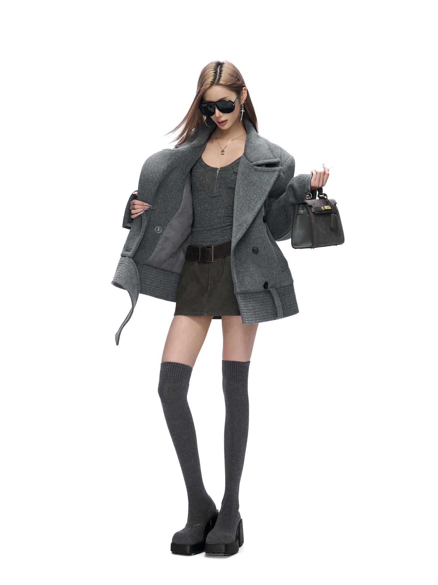 Fanptntox Peaked Lapel Double Breasted Padded Shoulders Women's Woolen Short Coats