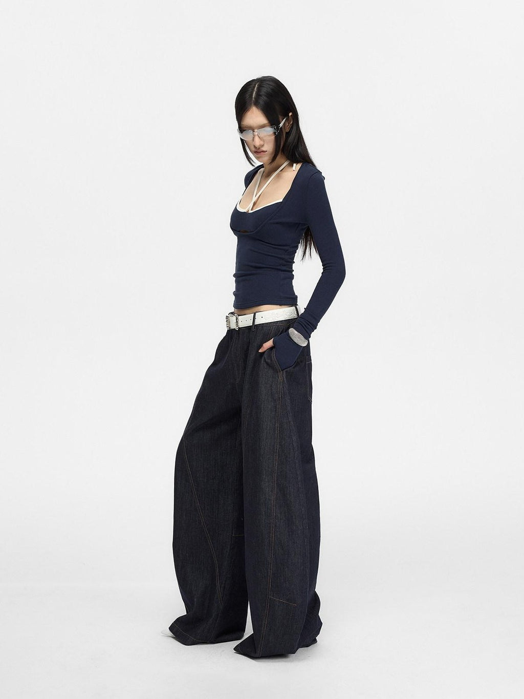 Fanptntox Retro Distressed Contrast Stitch Curved Women's Cotton Denim Wide-leg Jeans