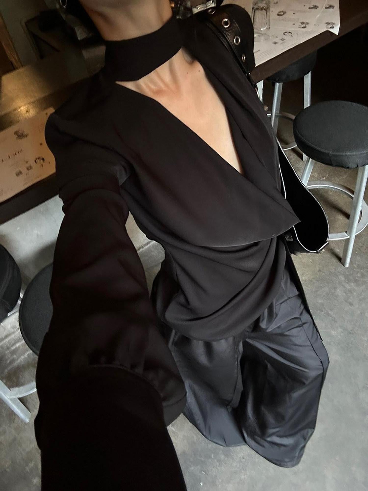 Fanptntox Solid Black Tie V-neck Women's 100 Percent Polyester Long Sleeve T-shirts