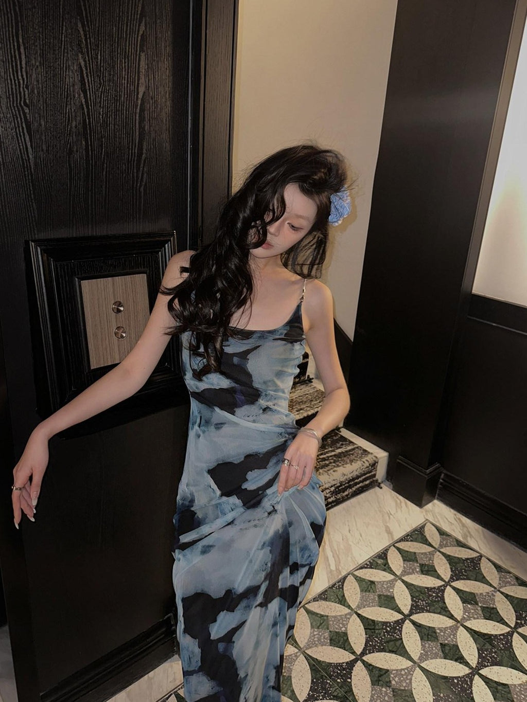 Fanptntox Tie Dye Chain Strap Cinched Waist Women's Mesh Bodycon Maxi Dresses