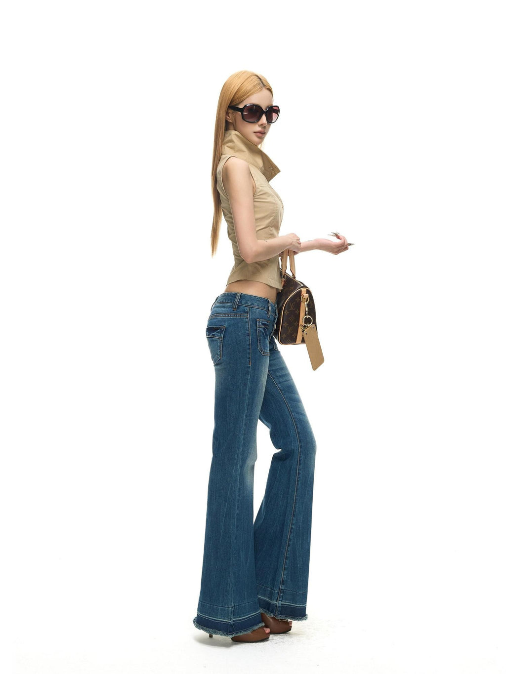 Fanptntox Vintage Washed Distressed Wooden Button Slim Low Waist Women's Denim Flare Jeans
