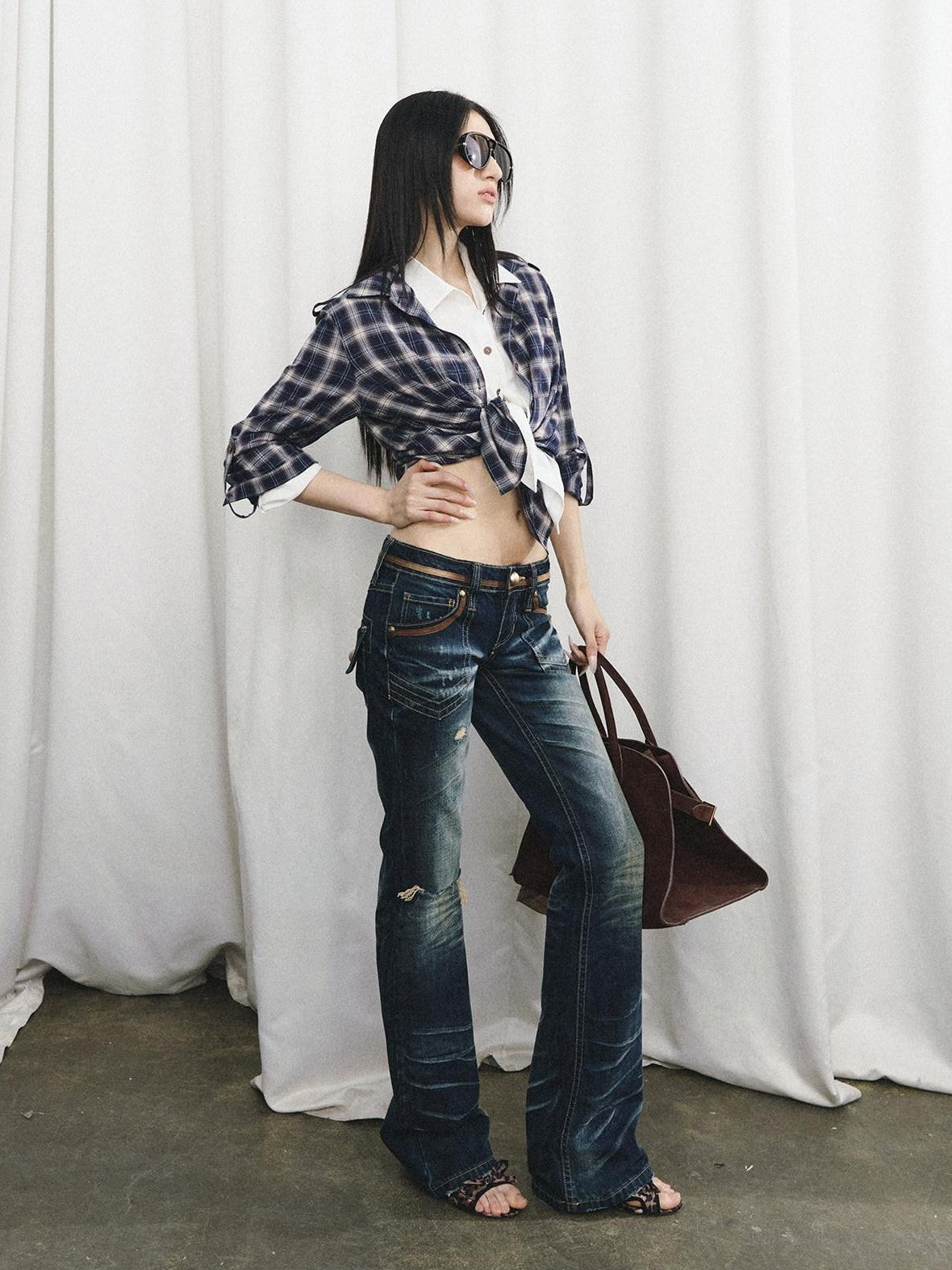Fanptntox Vintage Washed Whisker Aged Ripped Low Rise Slim Women's Cotton Distressed Jeans
