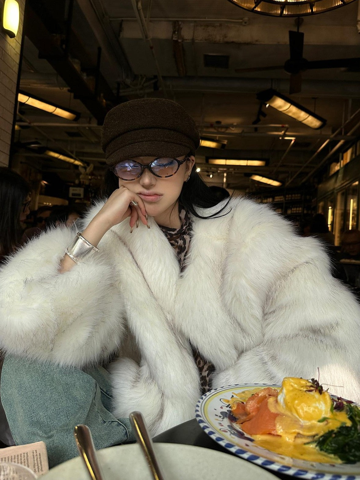 Fanptntox White Boatneck Cropped Loose Fit Women's Faux Mink Faux Fur Coats
