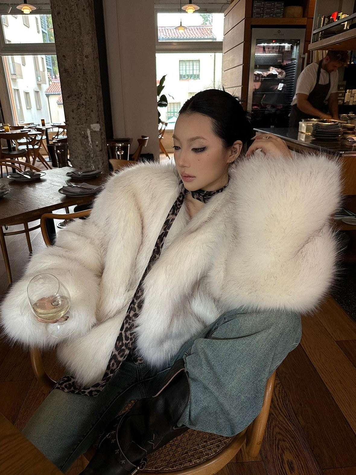 Fanptntox White Boatneck Cropped Loose Fit Women's Faux Mink Faux Fur Coats