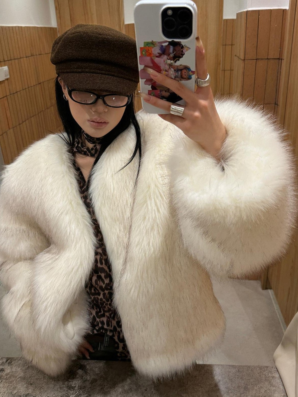 Fanptntox White Boatneck Cropped Loose Fit Women's Faux Mink Faux Fur Coats