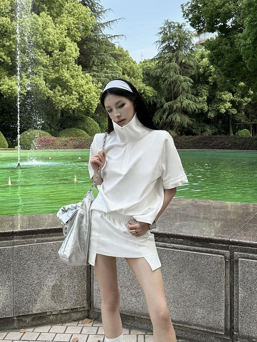 Fanptntox White High Neck Padded Shoulder Raw Hem Women's Cotton Oversized T-shirts