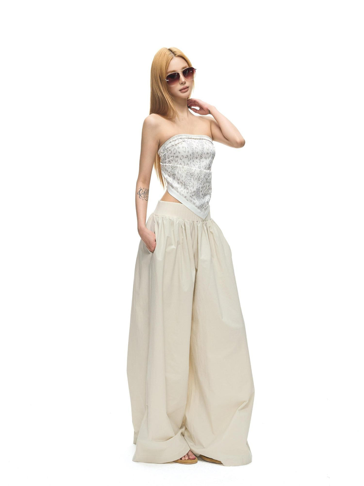 Fanptntox White Leopard Satin Scarf Triangle One Shoulder Slim Crop Women's Tube Tops