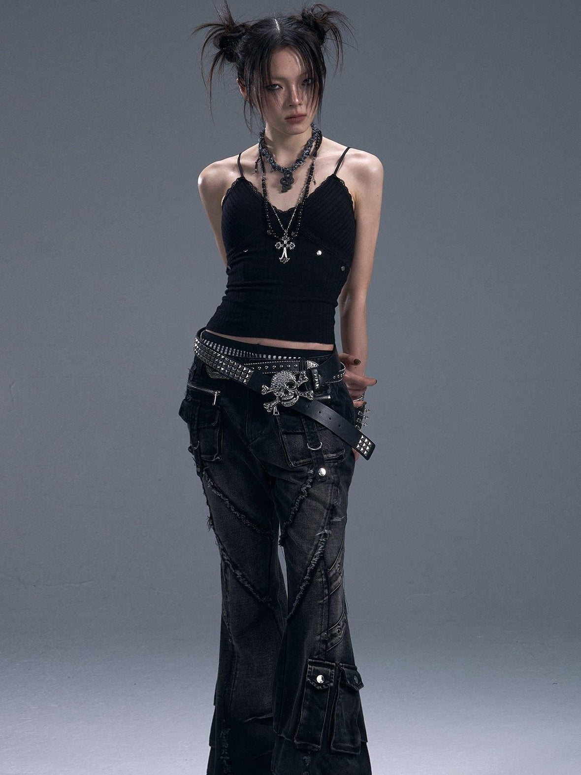 Frustration Garden Backless Studded Lace Original Slim Fit Cropped Black Cotton Pullover Camisoles