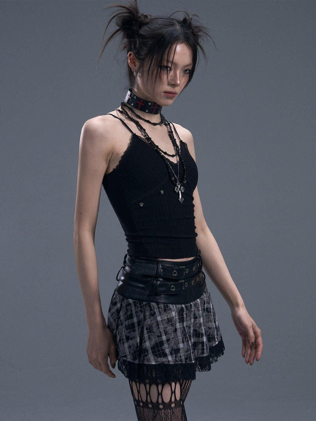 Frustration Garden Backless Studded Lace Original Slim Fit Cropped Black Cotton Pullover Camisoles