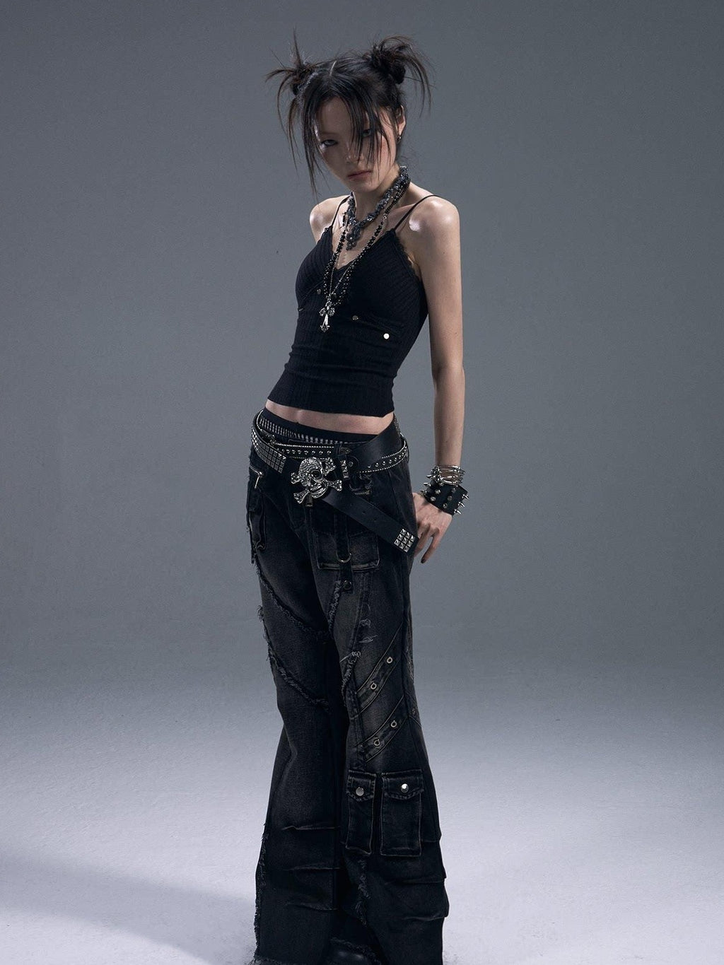 Frustration Garden Backless Studded Lace Original Slim Fit Cropped Black Cotton Pullover Camisoles
