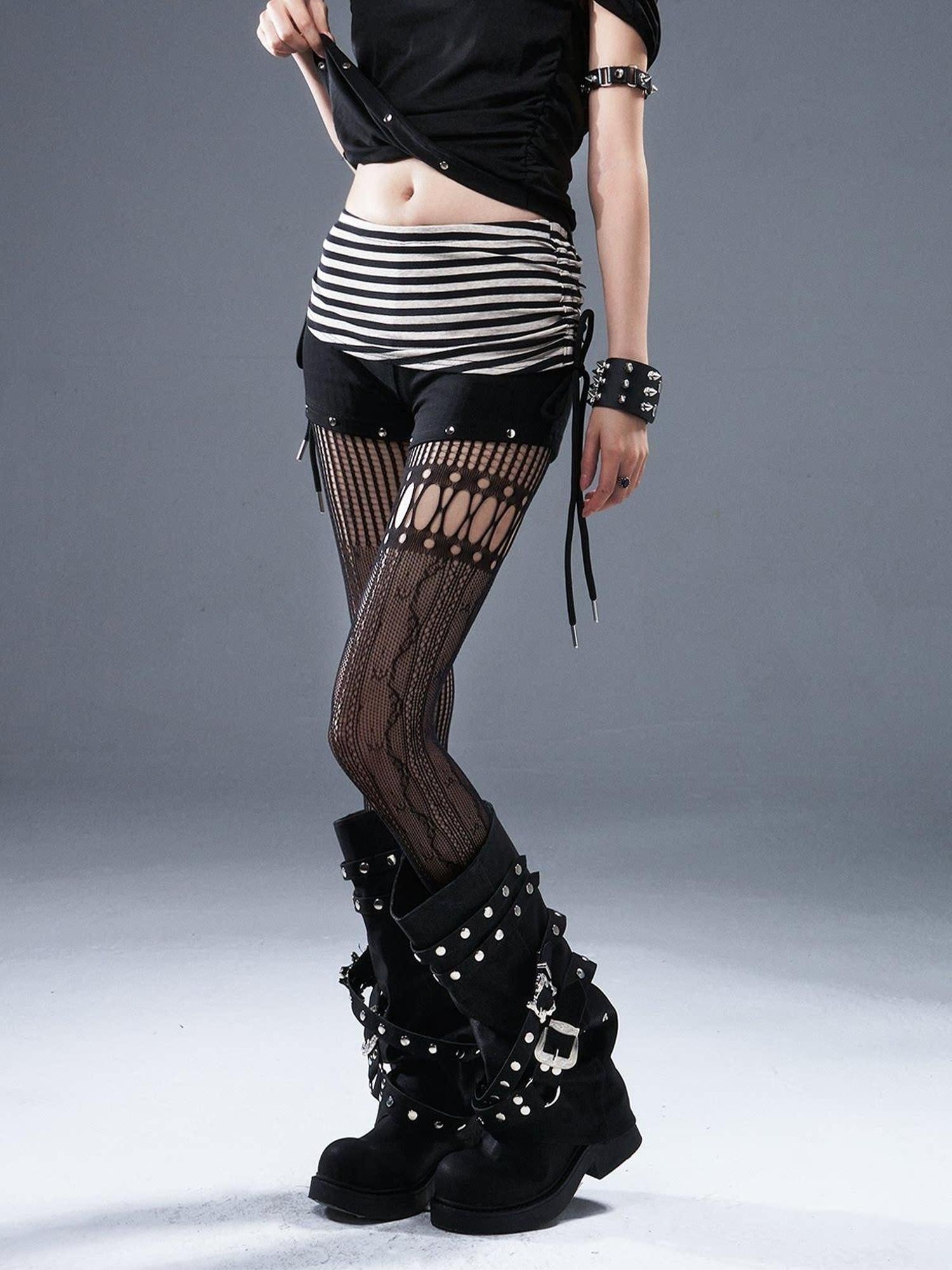 Frustration Garden Cotton Stretch Low Waist Asymmetric Slim Fit Women Black Short Trousers