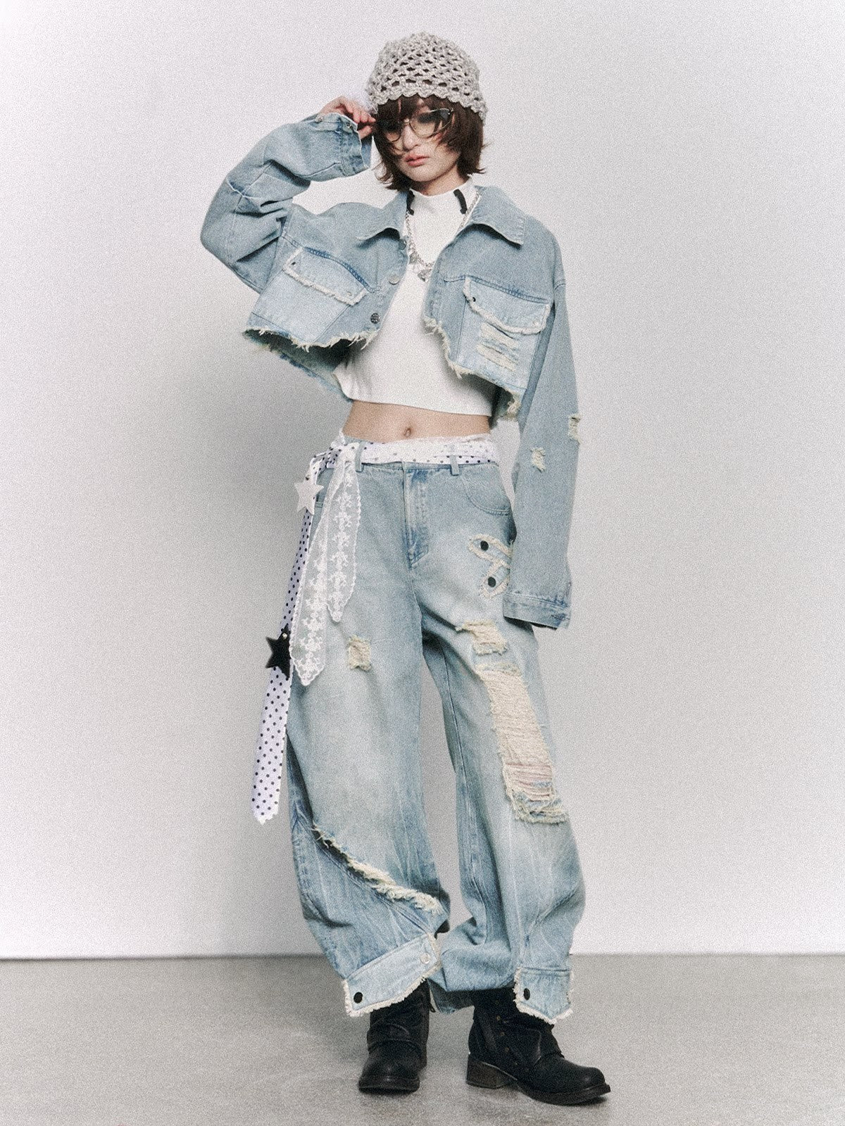 Frustration_Garden_Distressed_Loose_Cropped_Streetwear_Light_Blue_Women_Button_Pocket_Denim_Jackets_MISSTT