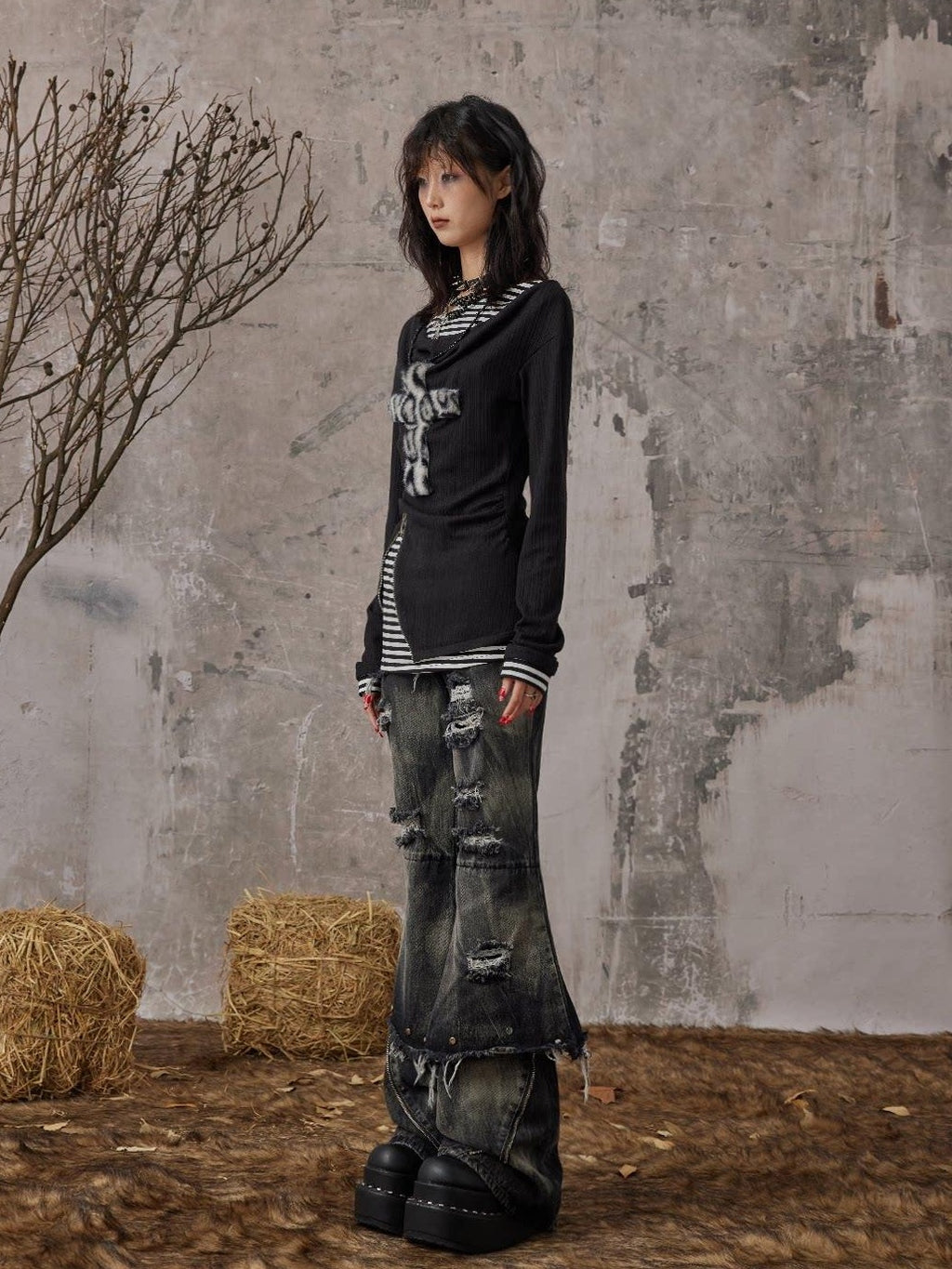 Frustration Garden Distressed Low Waist Slim Casual Washed Denim Black Gray Young Adult Flare Jeans