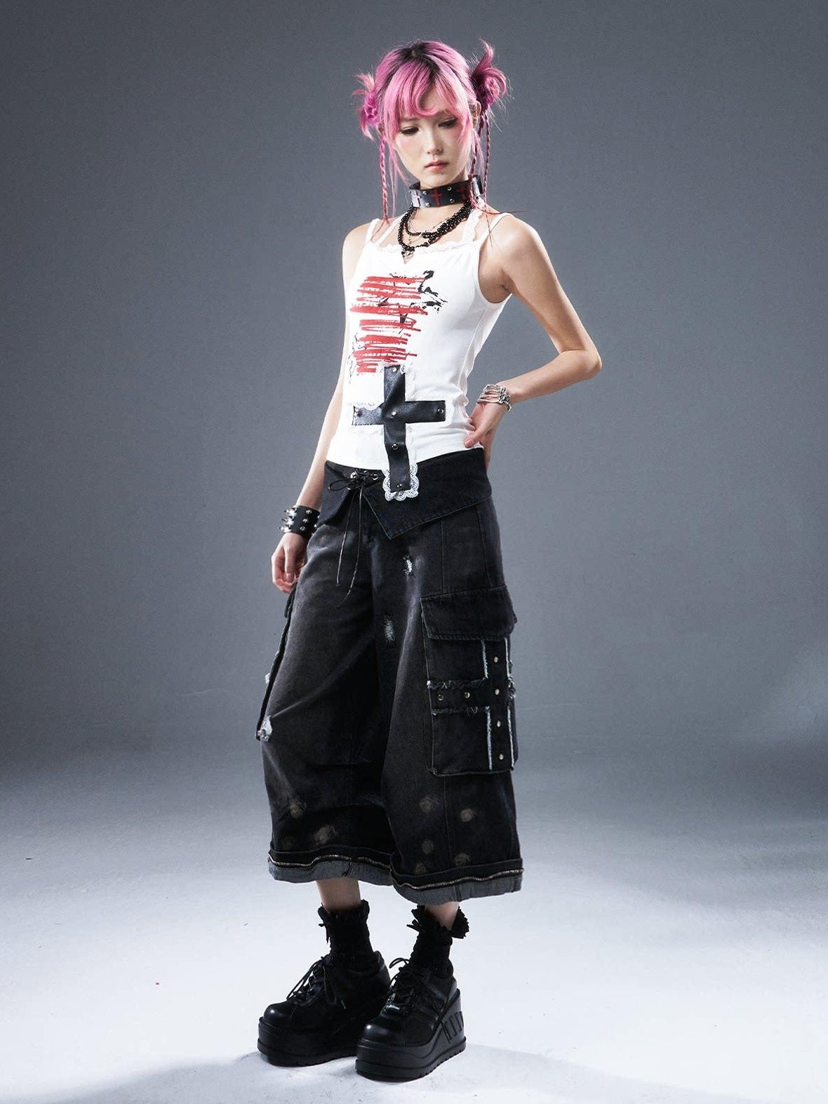 Frustration Garden Distressed Natural Waist Loose Casual Dark Wash Denim Wide-Leg Jeans