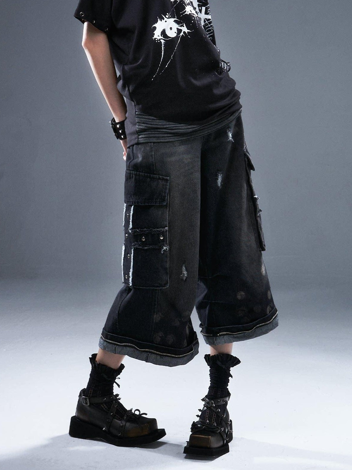 Frustration Garden Distressed Natural Waist Loose Casual Dark Wash Denim Wide-Leg Jeans