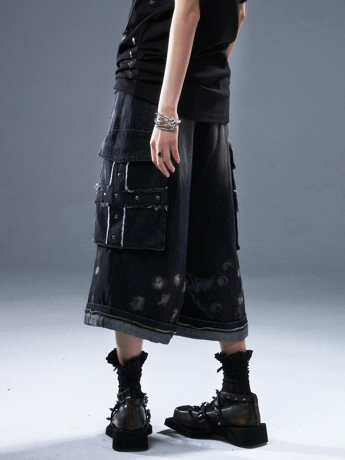 Frustration Garden Distressed Natural Waist Loose Casual Dark Wash Denim Wide-Leg Jeans