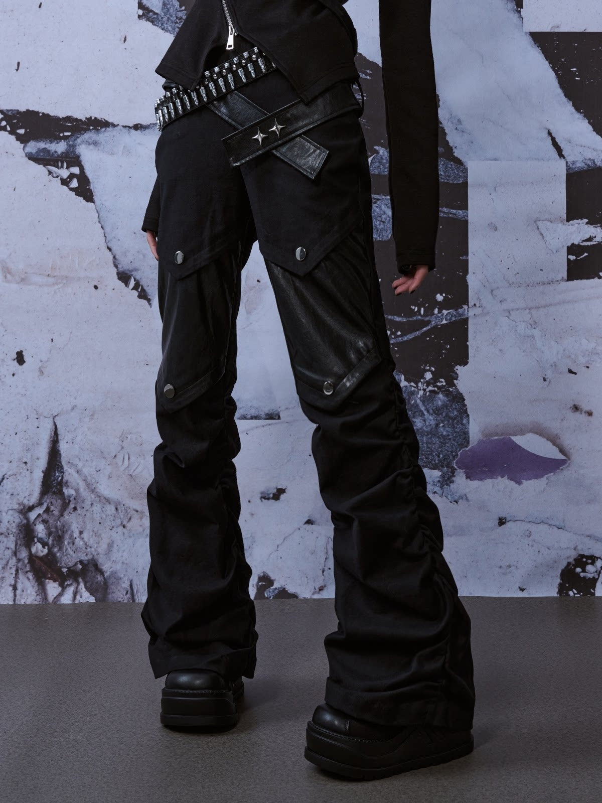 Frustration_Garden_Edgy_Pleated_Black_Punk_Natural_Waist_Women_Cotton_Denim_Zip_Fly_Straight_Jeans_MISSTT