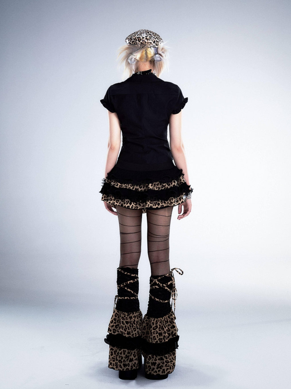Frustration Garden Lightweight Leopard Print Edgy Leg Sleeve Unisex Black Fashion Leg Warmers