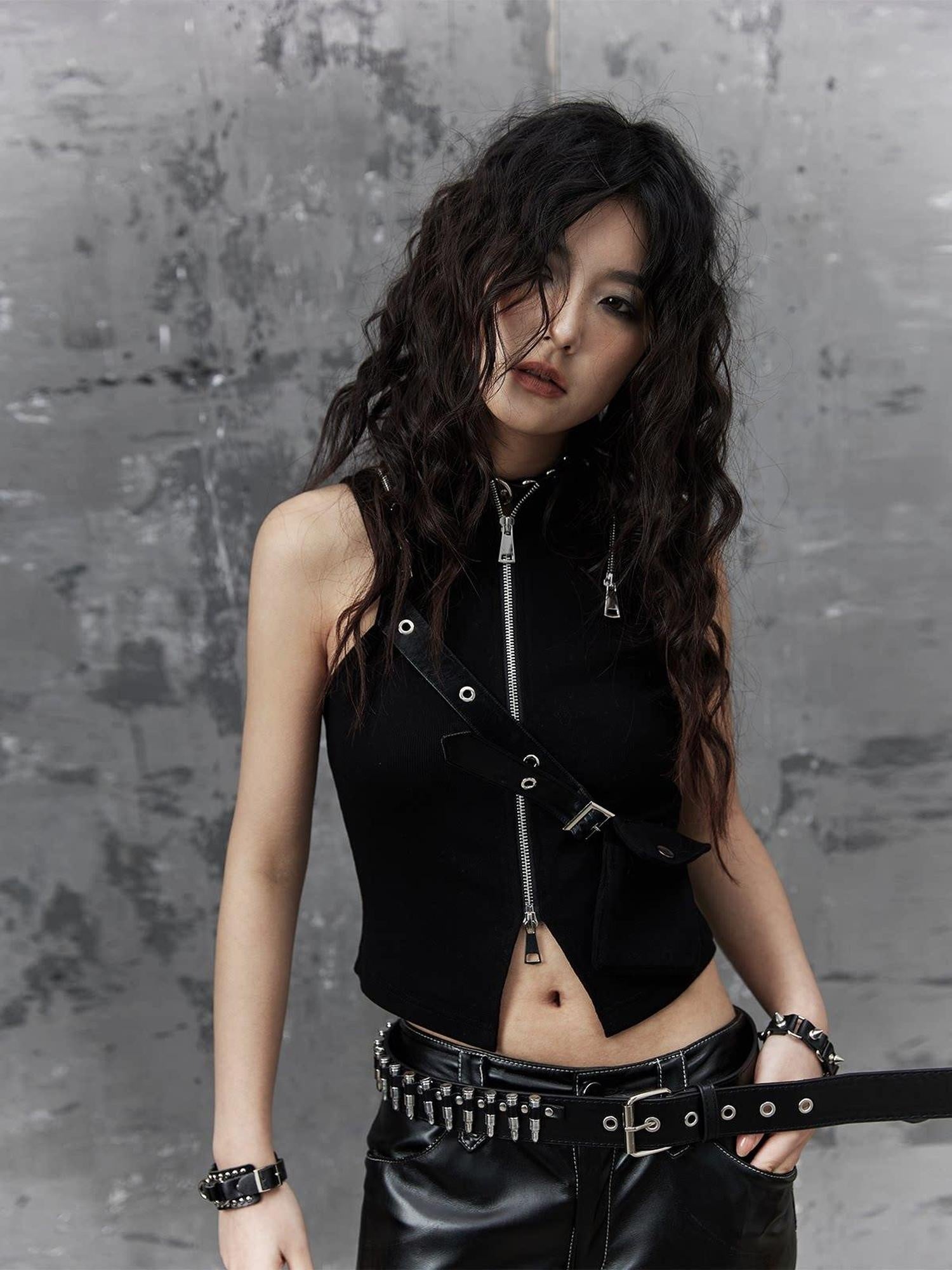 Frustration Garden Original Design Slim Curve Cropped Black Stretch Women Tank Tops