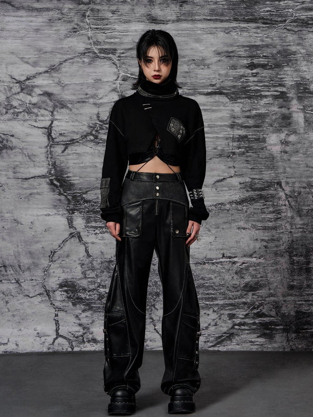 Frustration Garden Original Pu Pocket Cargo 3D Detail Natural Waist Women Black Leather Pants