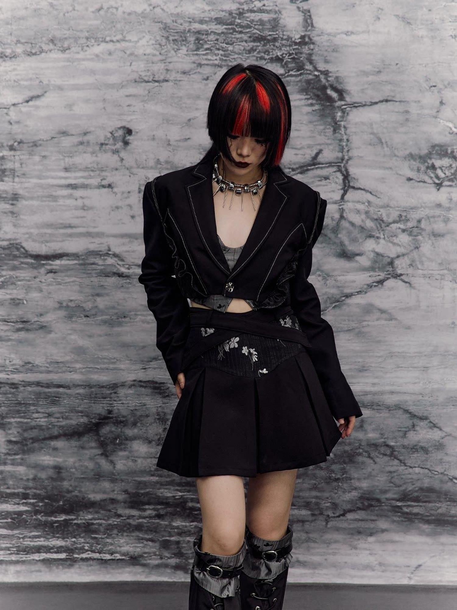 Frustration Garden Original Relaxed Blazer Collar One Button Short Polyester Cropped Jackets