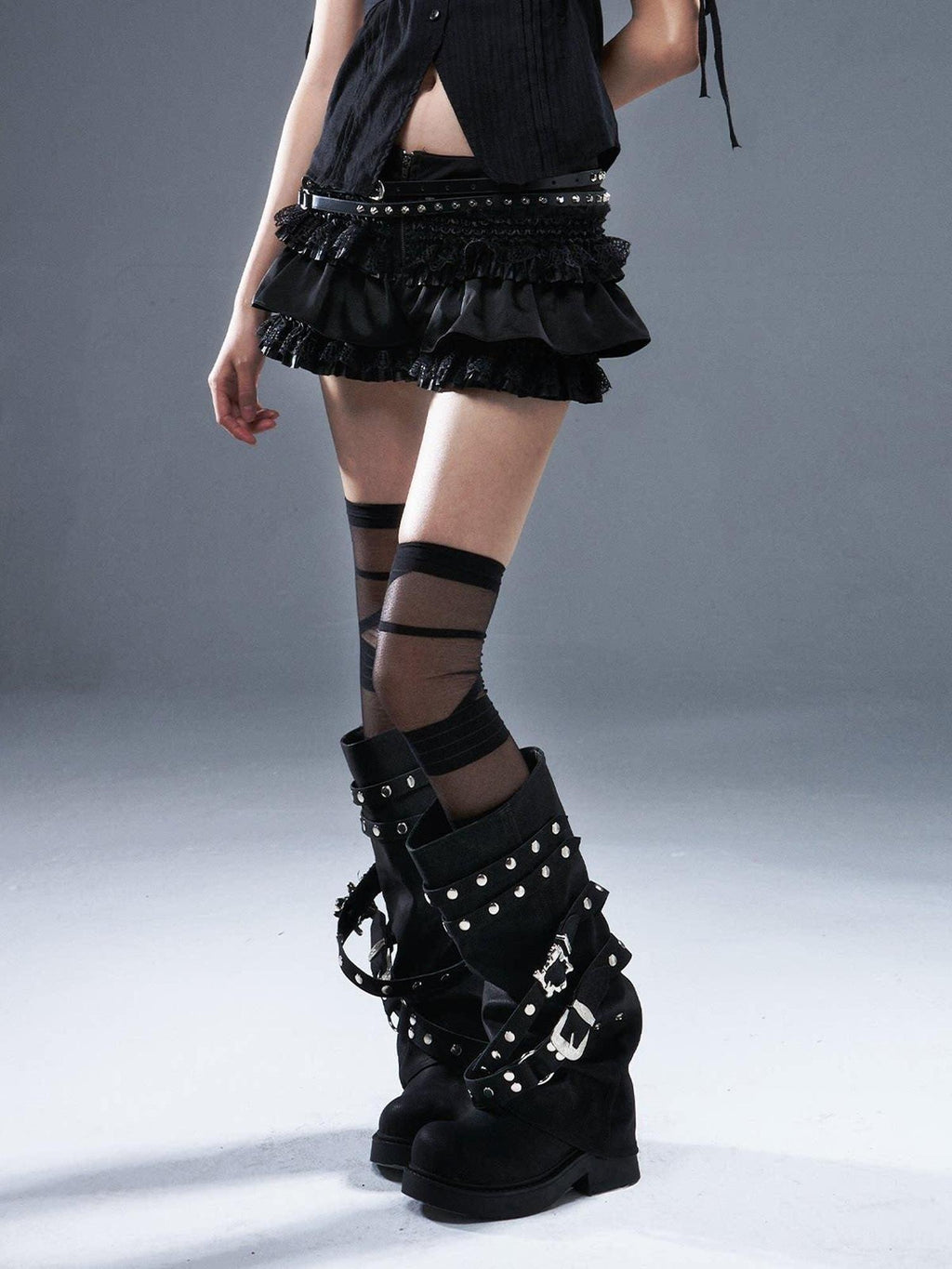 Frustration Garden Original Zipper Low Waist Pleated Skort Women Black Belt Mini Skirts