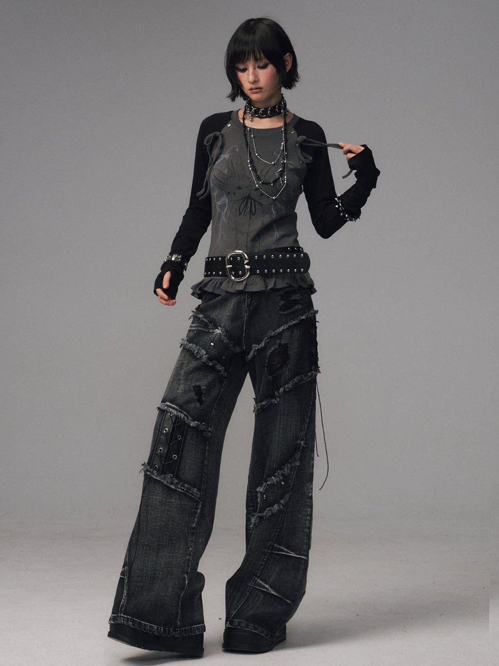 Frustration Garden Raw Hem Asymmetric Street Style Natural Waist Women Black Grey Wide-Leg Jeans