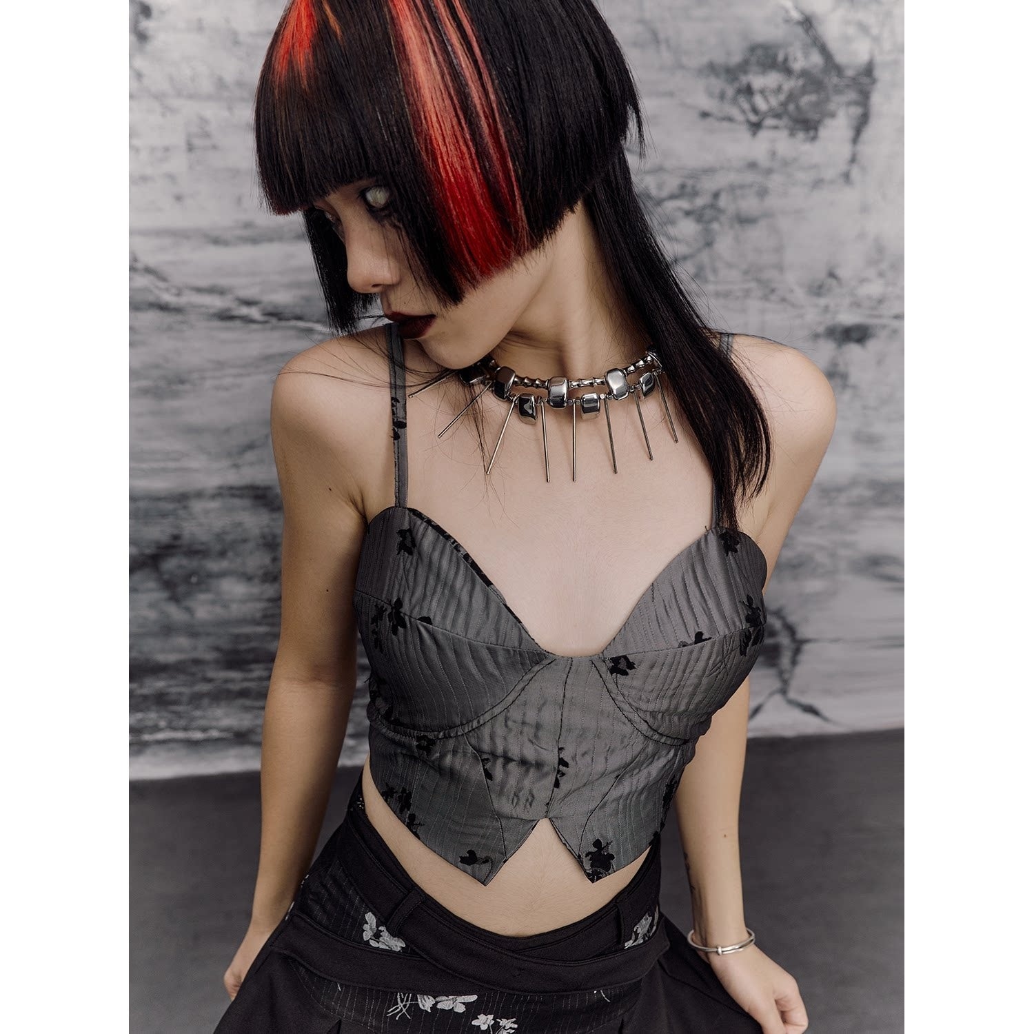 Frustration_Garden_Silver_Original_Design_Slim_Fit_Spaghetti_Strap_Polyester_Cropped_Camisoles_MISSTT