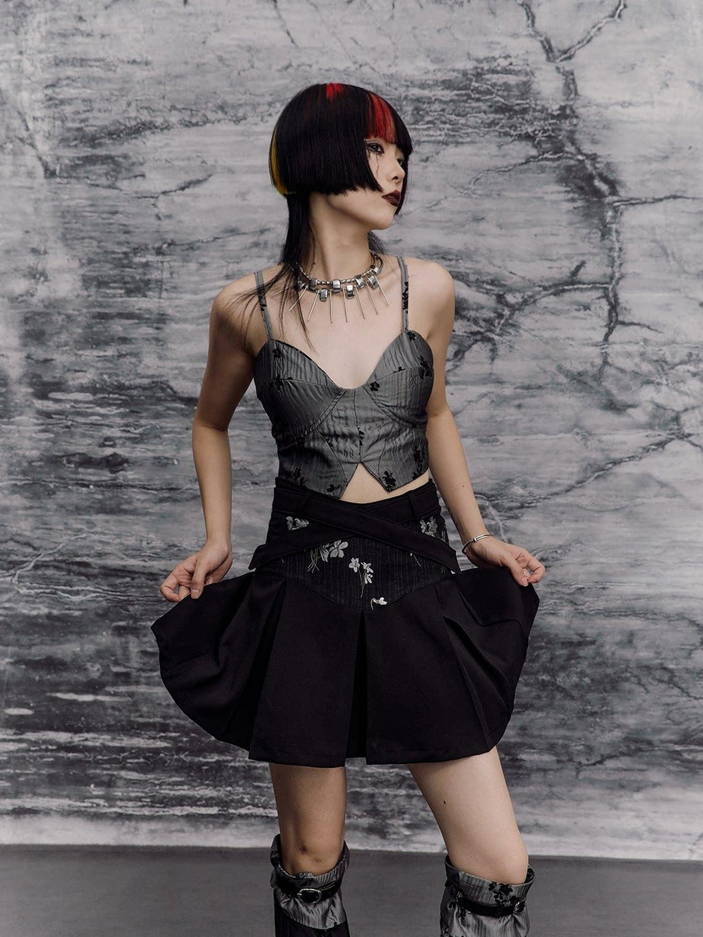 Frustration Garden Silver Original Design Slim Fit Spaghetti Strap Polyester Cropped Camisoles
