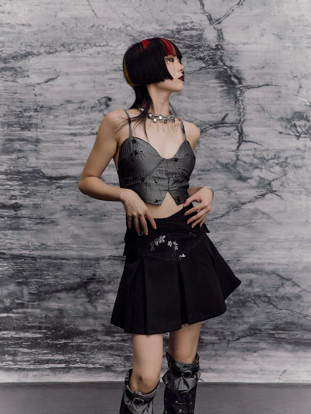 Frustration Garden Silver Original Design Slim Fit Spaghetti Strap Polyester Cropped Camisoles