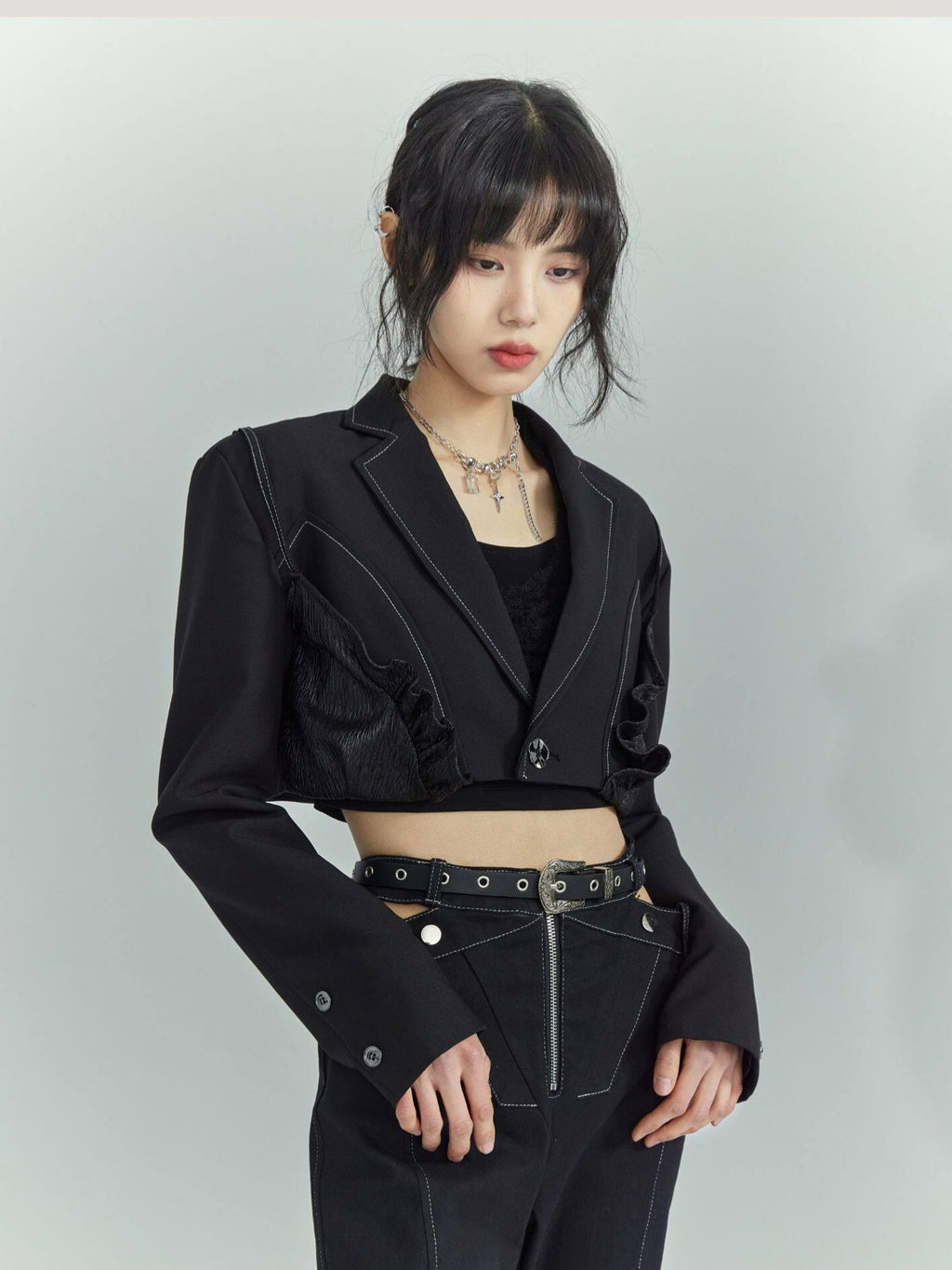 Frustration Garden Slim Unique Notched Lapel Black Button Longsleeve Stretch Blend Cropped Jackets