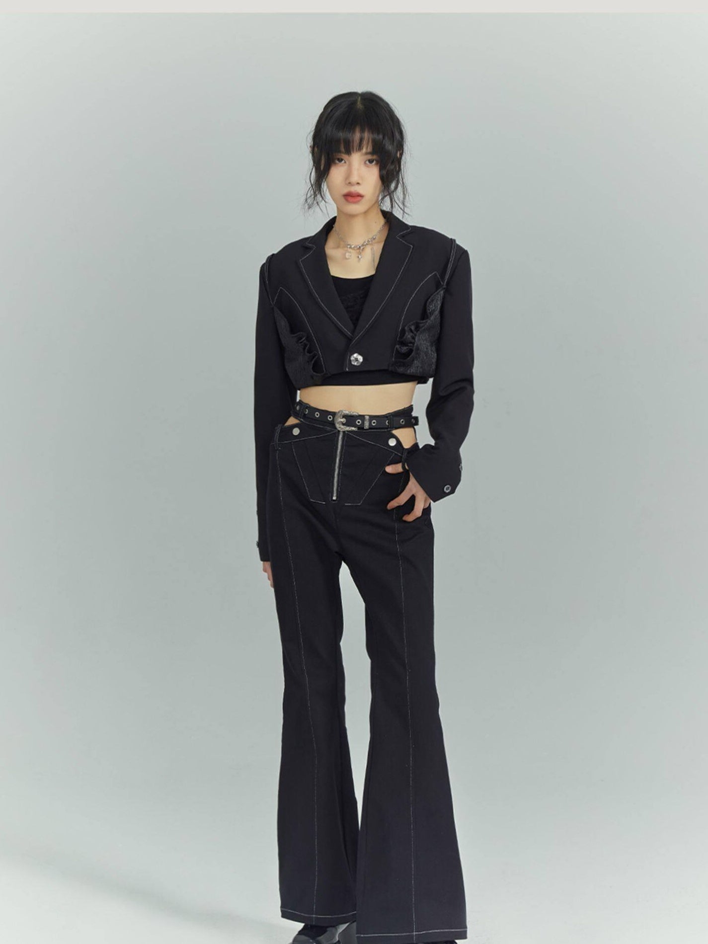 Frustration Garden Slim Unique Notched Lapel Black Button Longsleeve Stretch Blend Cropped Jackets