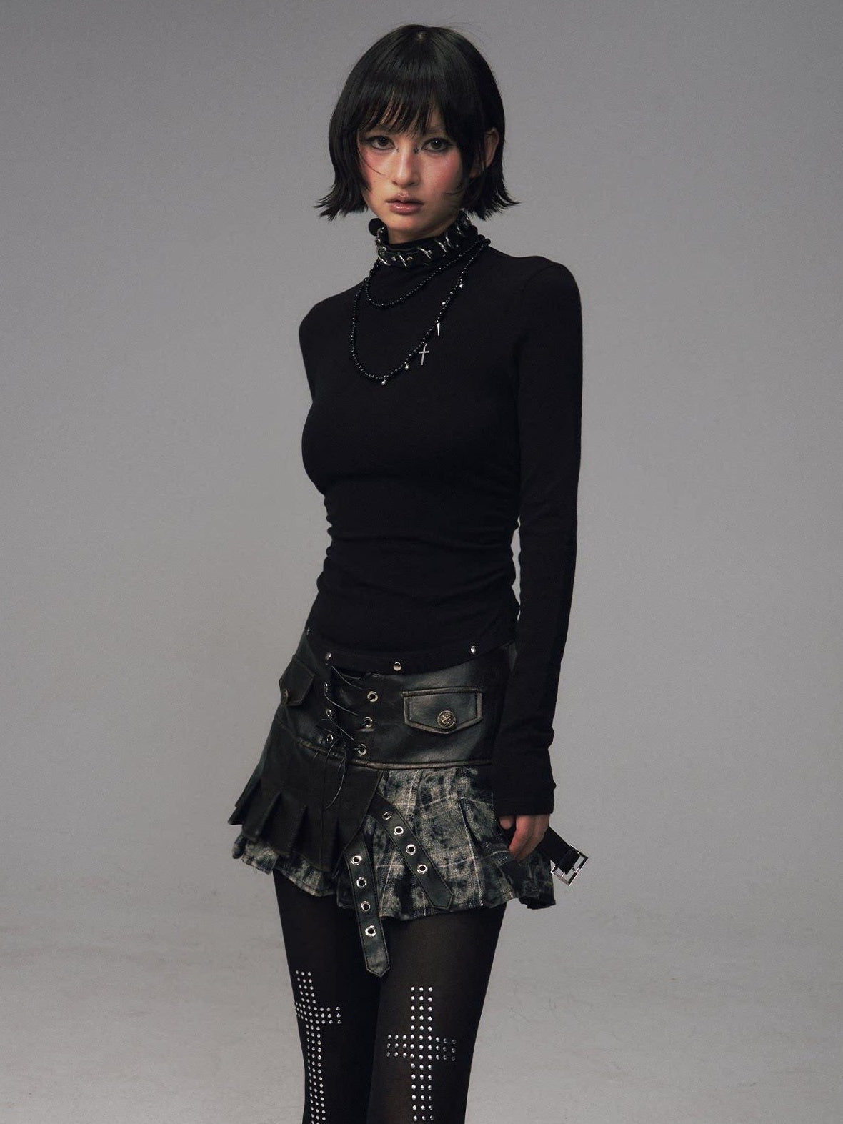Frustration Garden Soft Warm Slim Studded Cinched Waist Mock Neck Women Solid Long Sleeve T-Shirts