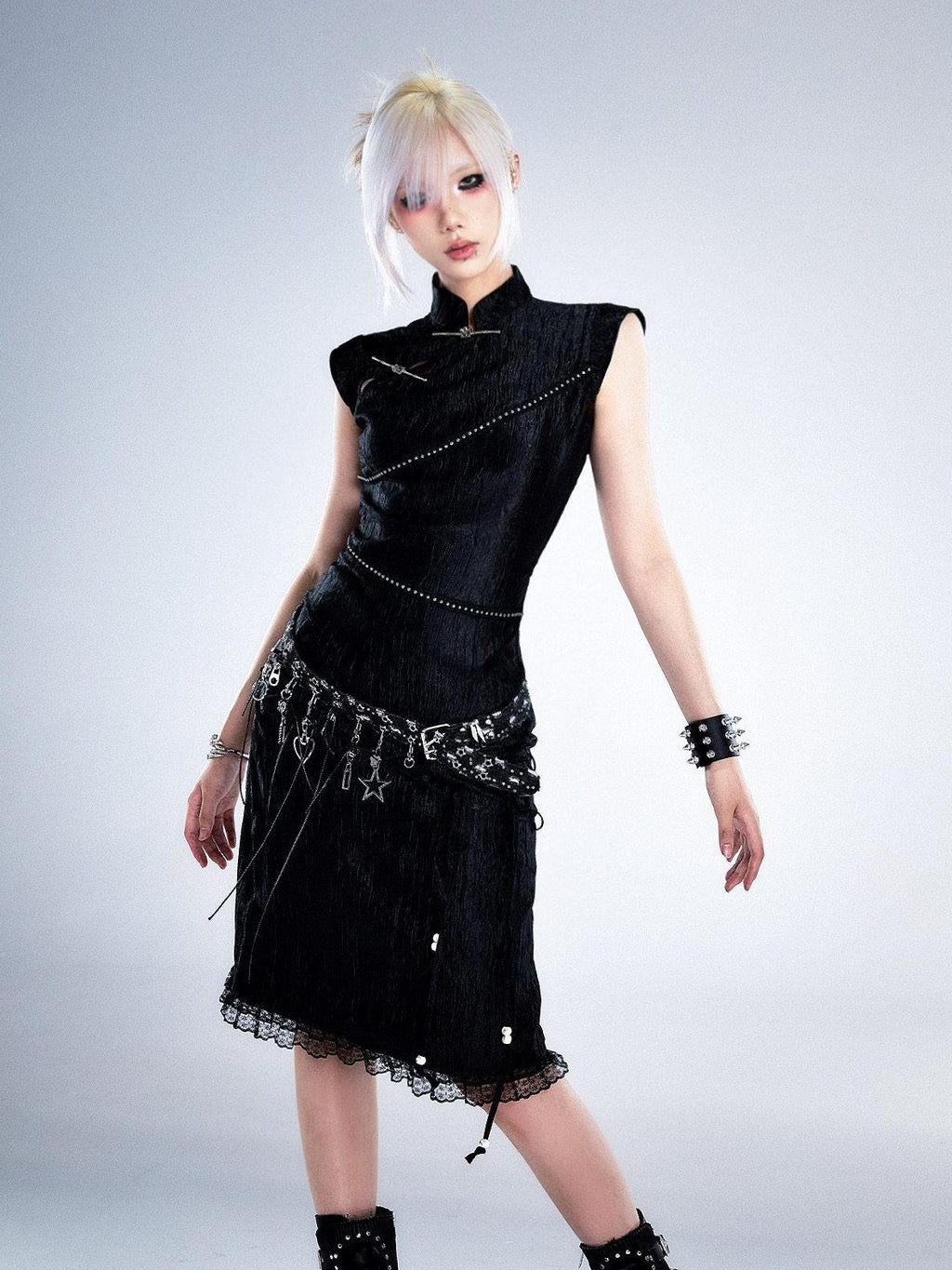 Frustration Garden Sparkling Sequin Accent Slim Single Loop Unisex Fashion Waist Black Gray Belts