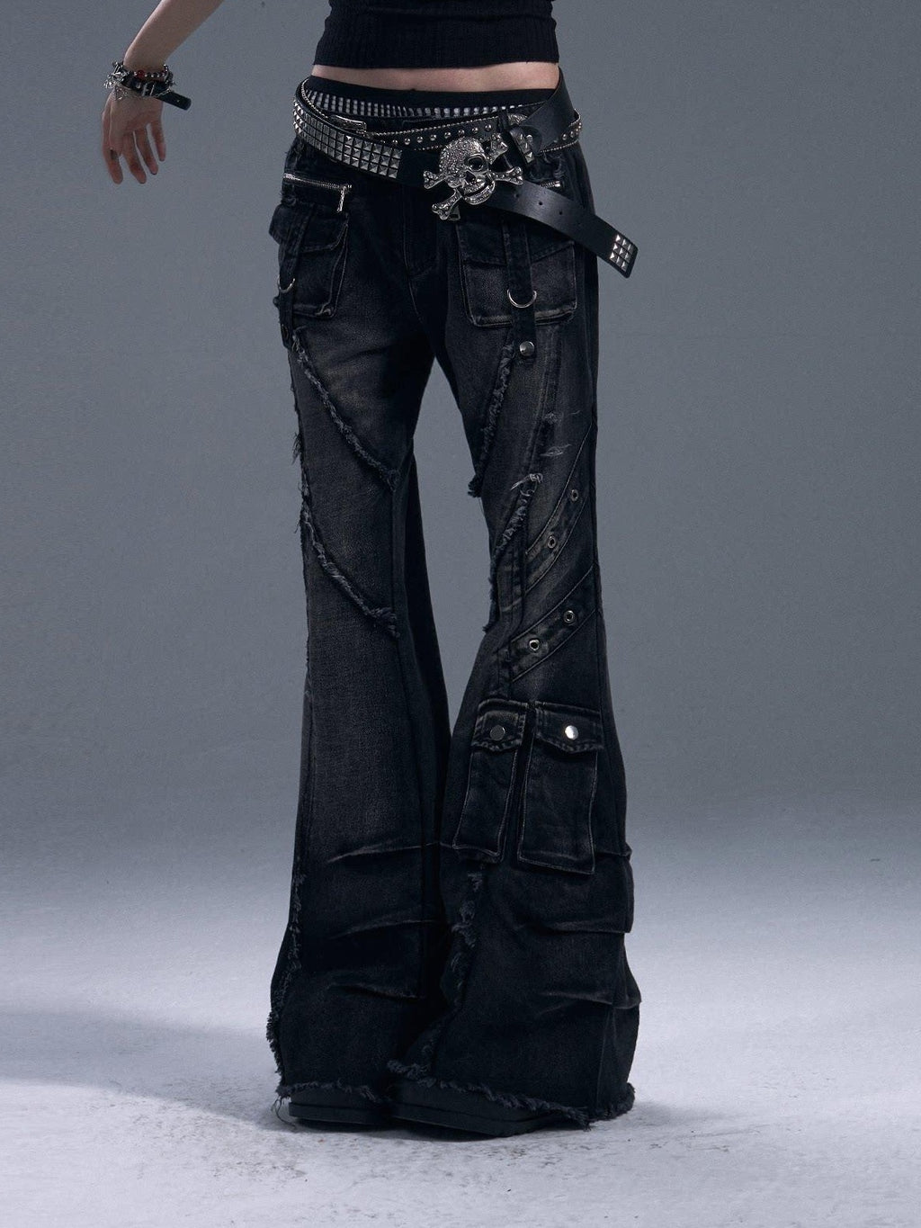 Frustration Garden Street Washed Low Rise Slim Fit Women Dark Grey Denim Button Fly Flare Jeans
