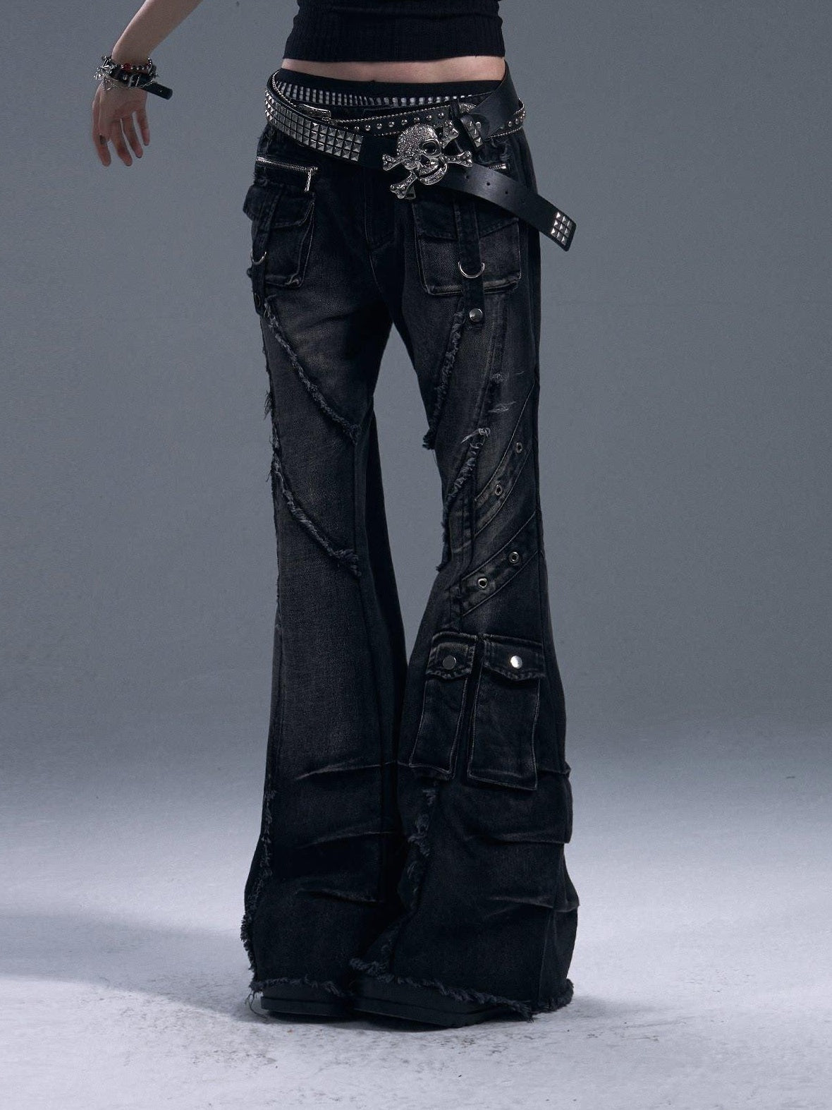 Frustration Garden Street Washed Low Rise Slim Fit Women Dark Grey Denim Button Fly Flare Jeans