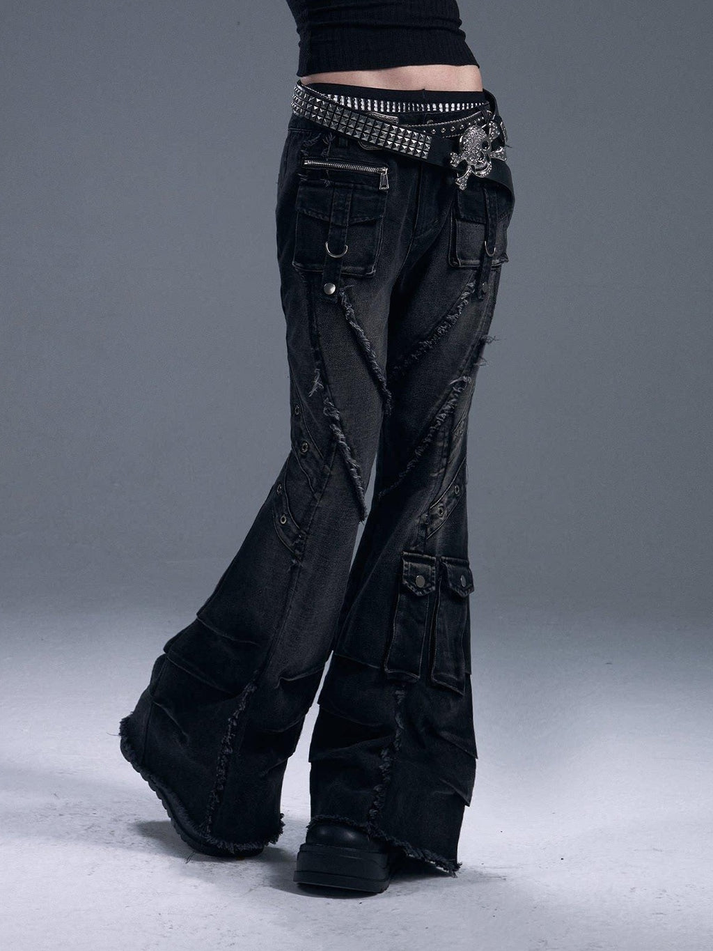 Frustration Garden Street Washed Low Rise Slim Fit Women Dark Grey Denim Button Fly Flare Jeans