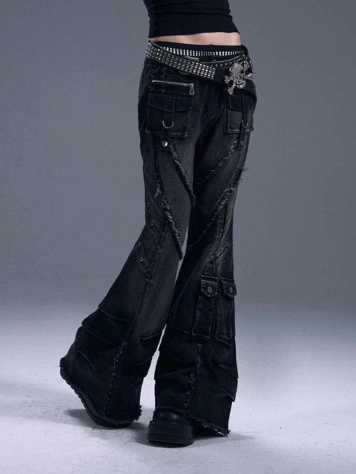 Frustration Garden Street Washed Low Rise Slim Fit Women Dark Grey Denim Button Fly Flare Jeans