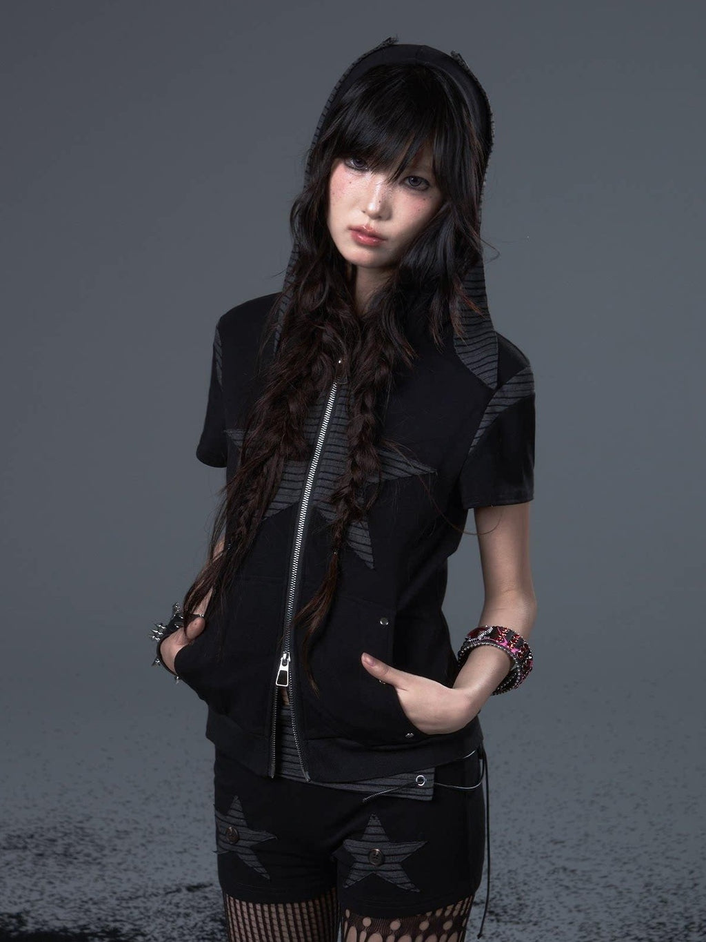Frustration Garden Studded Patchwork Hooded Edgy For Women Striped Star Short Sleeve T-Shirts