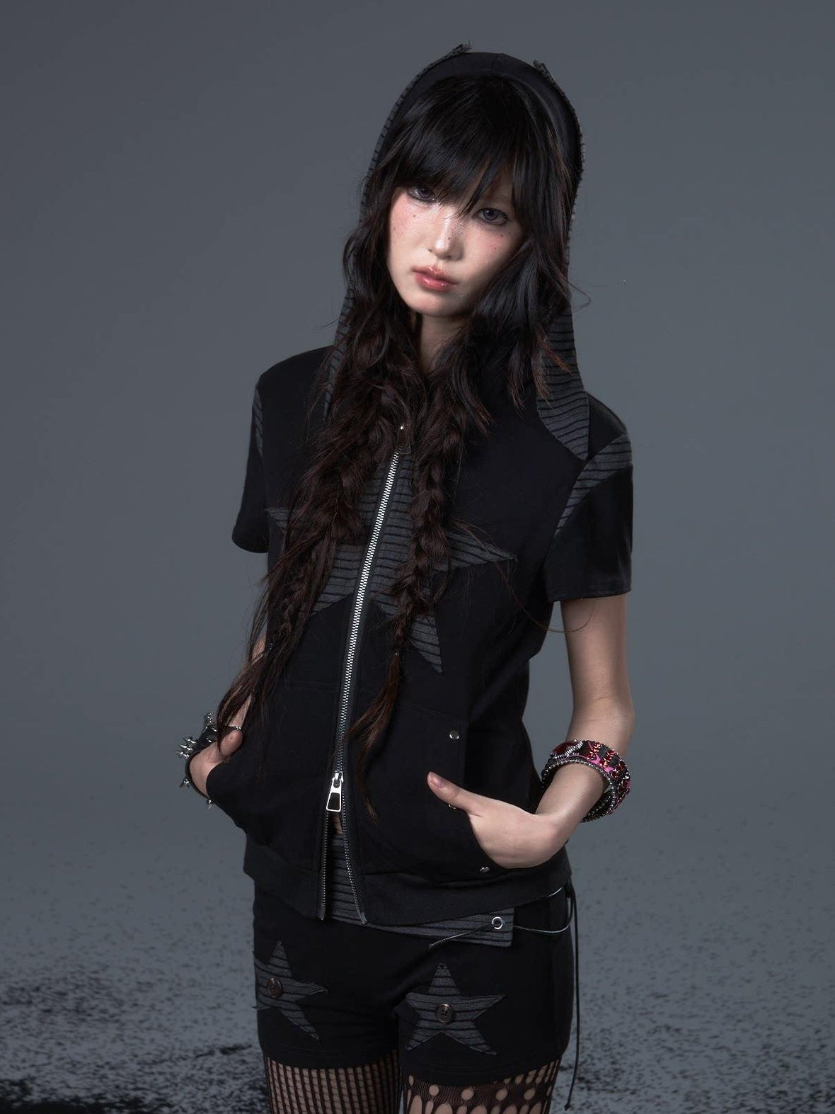 Frustration Garden Studded Patchwork Hooded Edgy For Women Striped Star Short Sleeve T-Shirts