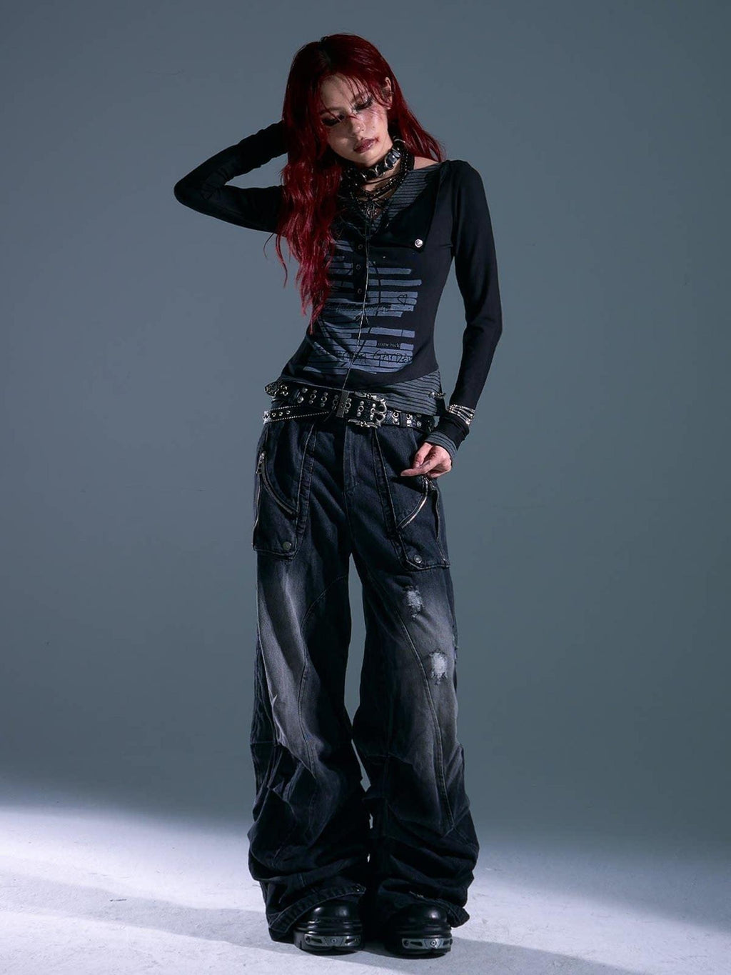 Frustration Garden Studded Punk Slim Fit Asymmetric Cropped Women Black Long Sleeve T-Shirts