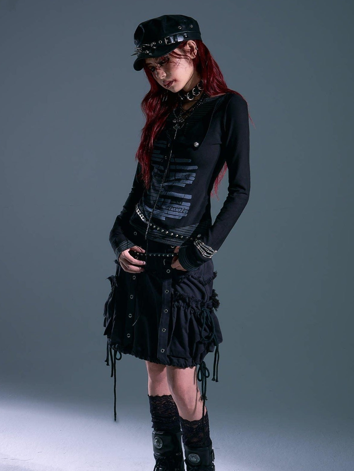 Frustration Garden Studded Punk Slim Fit Asymmetric Cropped Women Black Long Sleeve T-Shirts