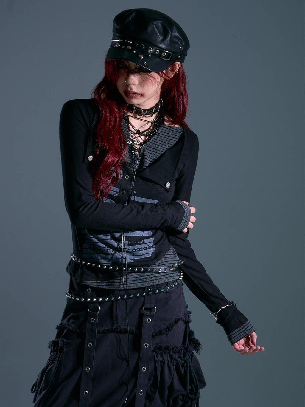 Frustration Garden Studded Punk Slim Fit Asymmetric Cropped Women Black Long Sleeve T-Shirts