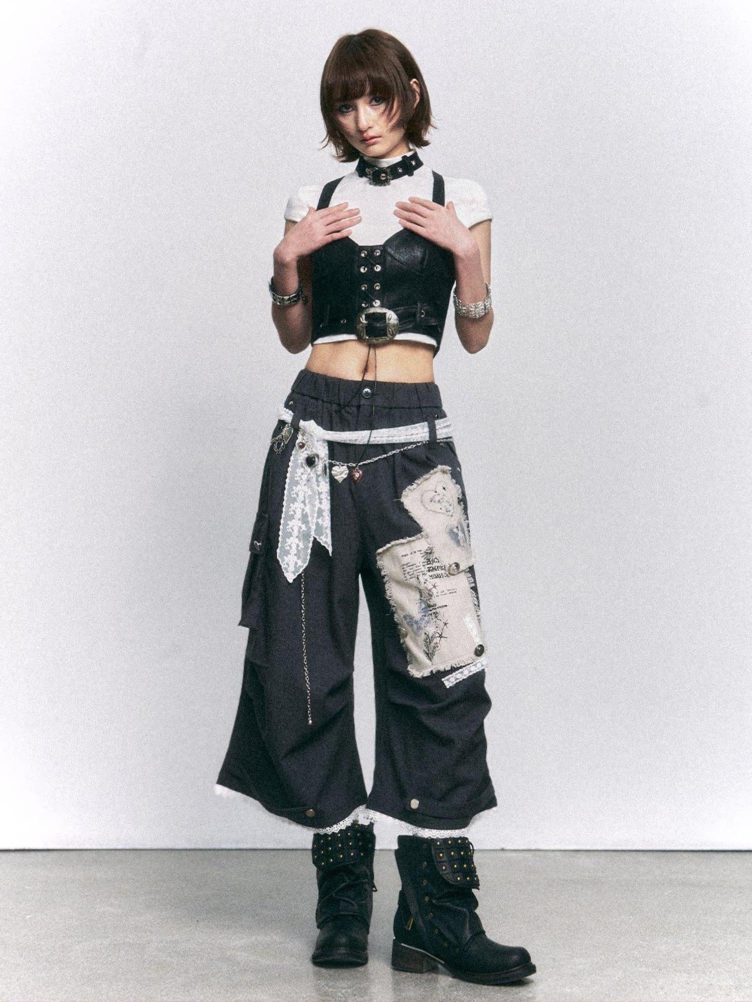 Frustration Garden Vintage Printed Patch Natural Waist Button Fly Cropped Women Wide-Leg Pants
