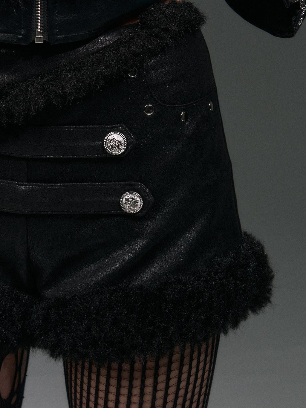 Frustration Garden Warm Vintage Pu Patchwork Low Waist Slim Straight Black Women Short Trousers