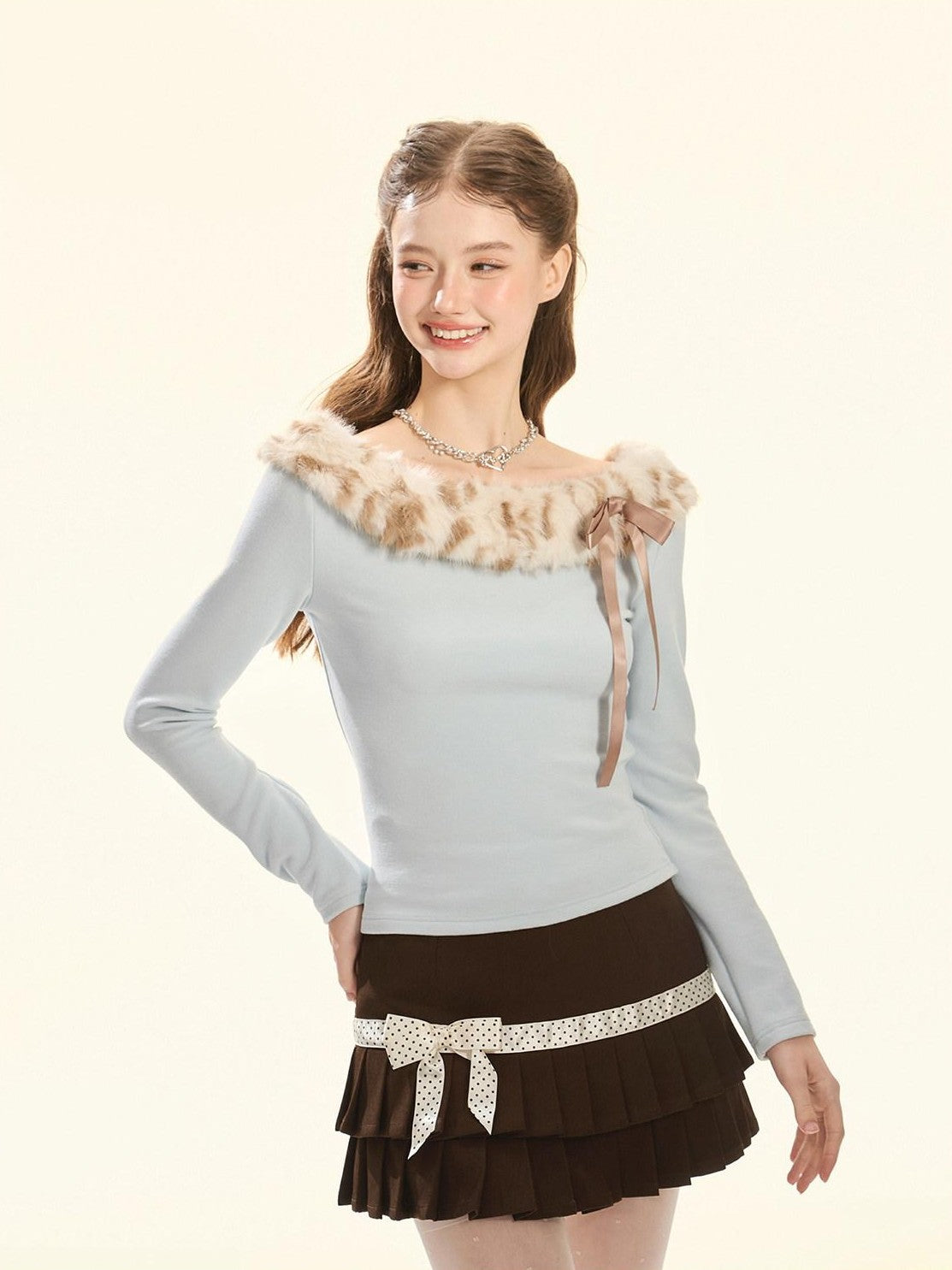 Girly Fancy Club Baby Blue Leopard Print Fur Collar Bow Women's Knit Off-shoulder Sweaters