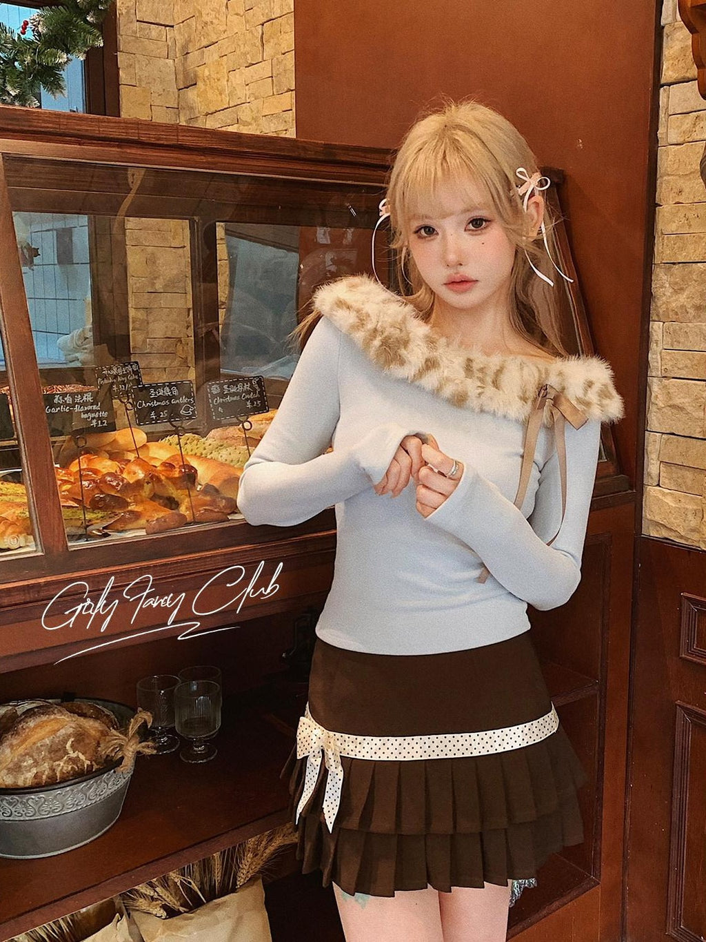 Girly Fancy Club Baby Blue Leopard Print Fur Collar Bow Women's Knit Off-shoulder Sweaters
